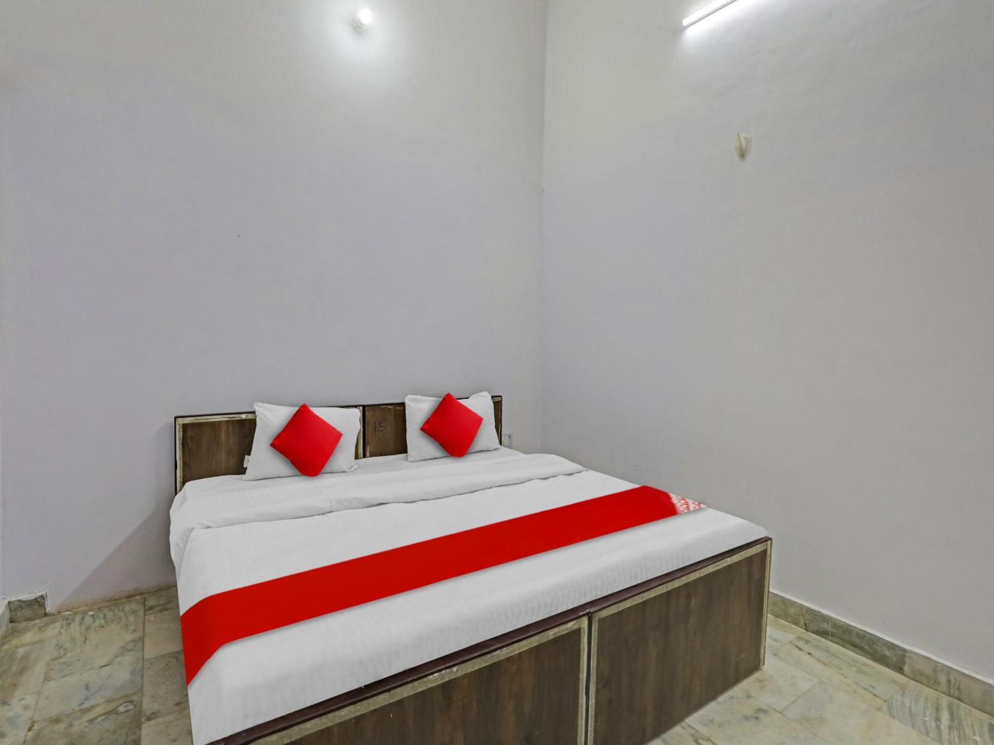 Super Hotel O Easy Stay Inn Lucknow Exterior photo