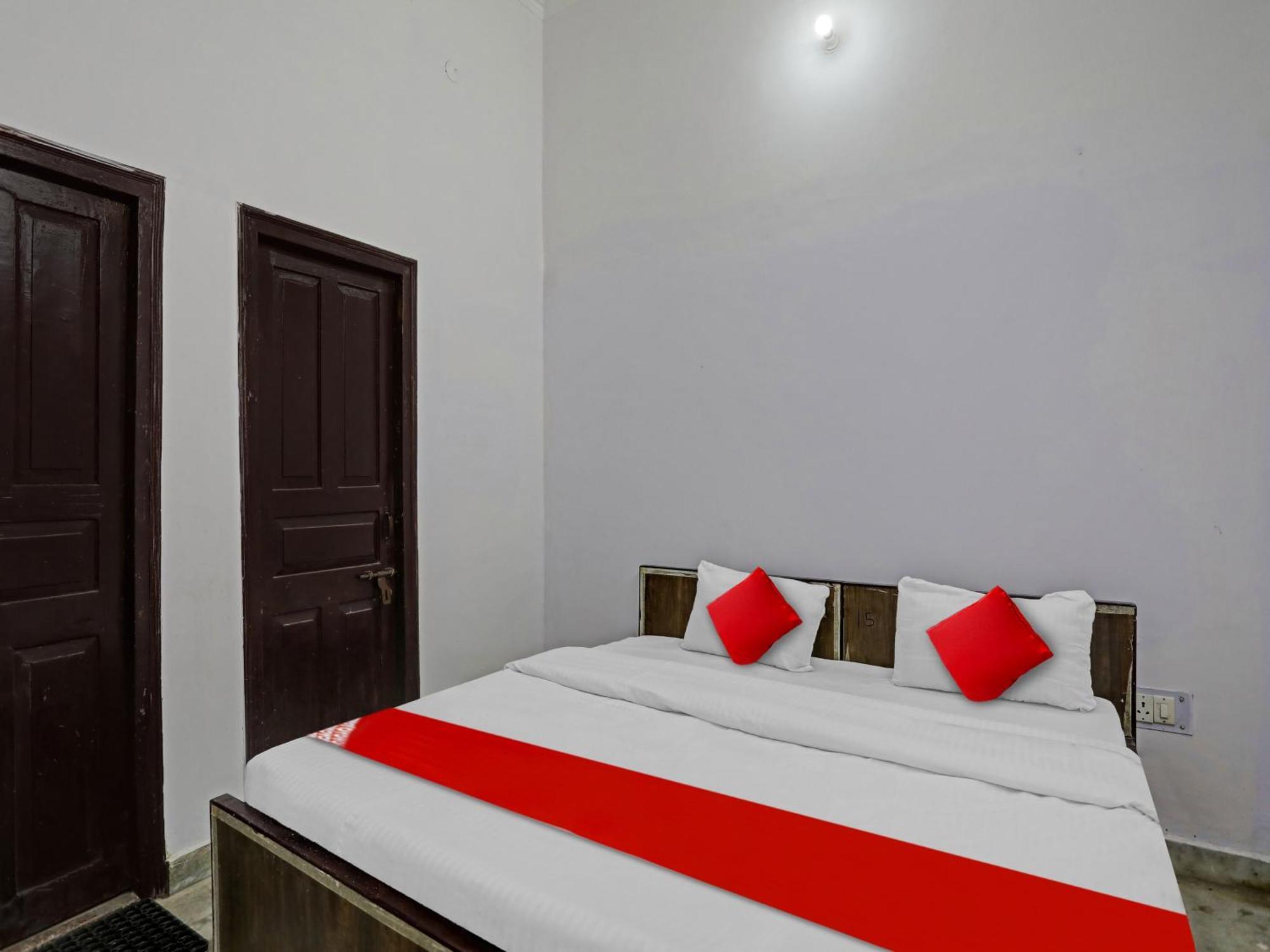 Super Hotel O Easy Stay Inn Lucknow Exterior photo