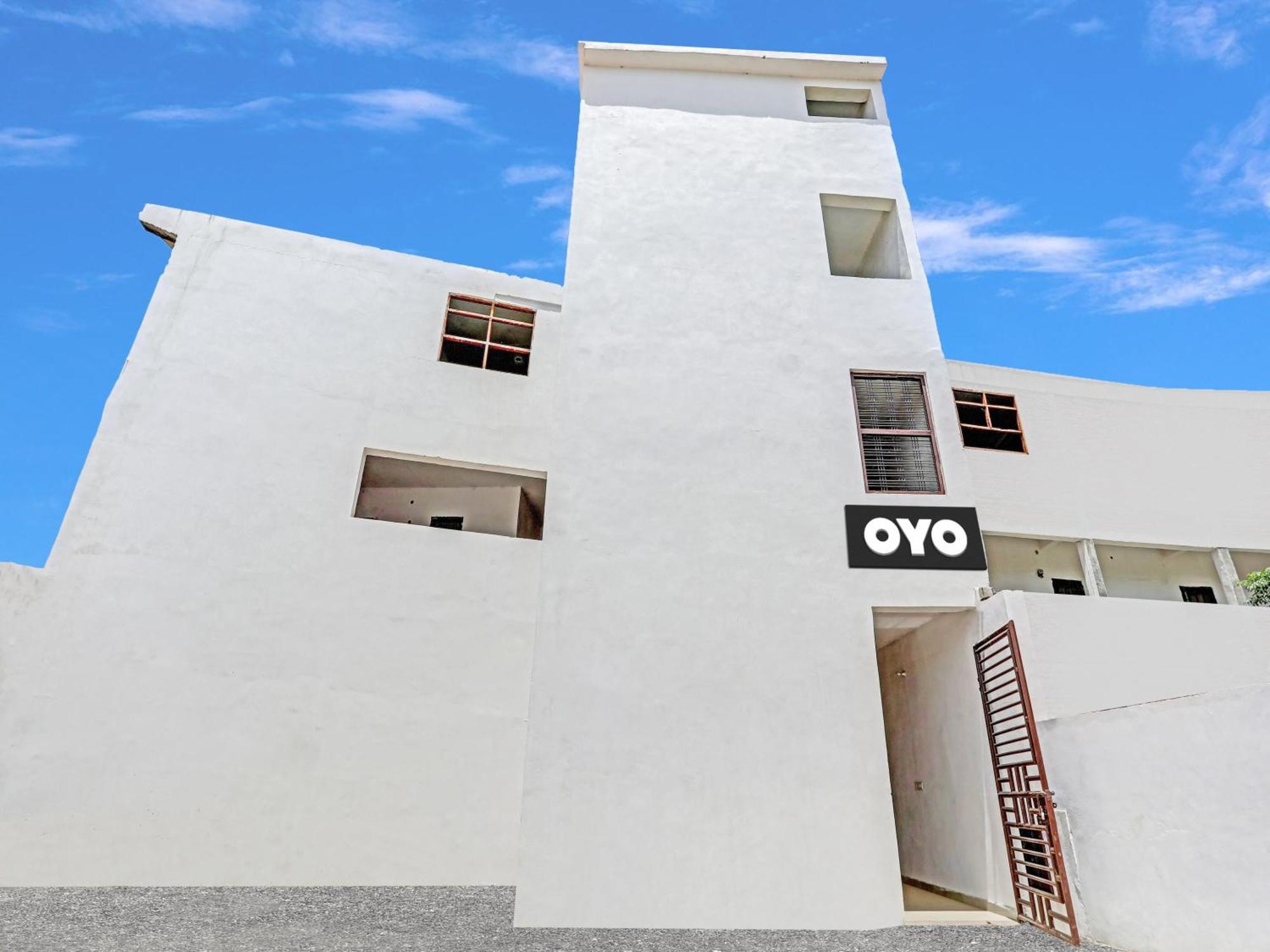 Super Hotel O Easy Stay Inn Lucknow Exterior photo