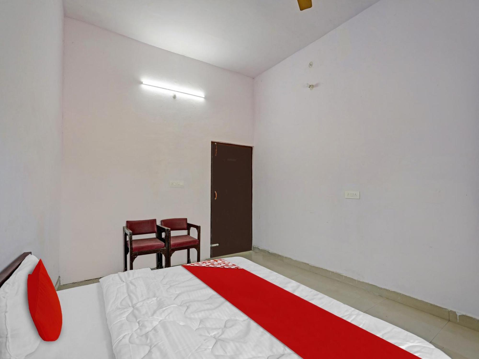 Super Hotel O Easy Stay Inn Lucknow Exterior photo
